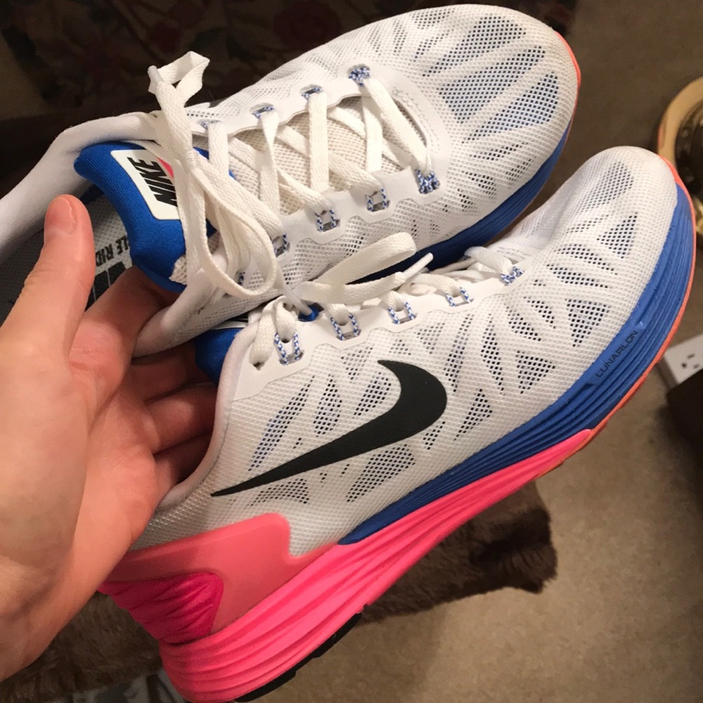 EUC NIKE LUNARGLIDE Stability Running Sneaker